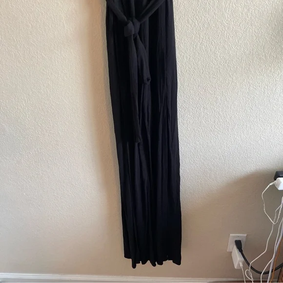 Lulu's Just Breathe Black Sleeveless Slit Leg Jumpsuit V Neck Women's Size Small - Picture 4 of 9